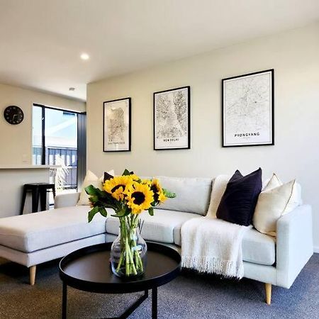 Central Home With Internal Garage - Close To Cbd! Christchurch Esterno foto